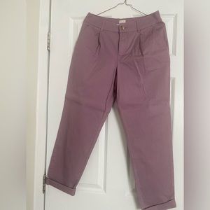 Women’s Purple Capris